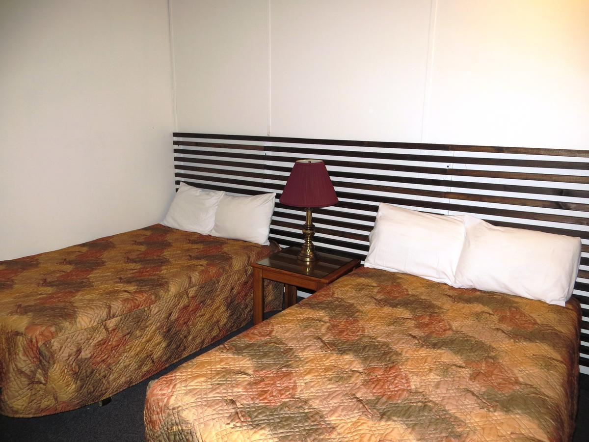 Macklin Motor Inn Kültér fotó